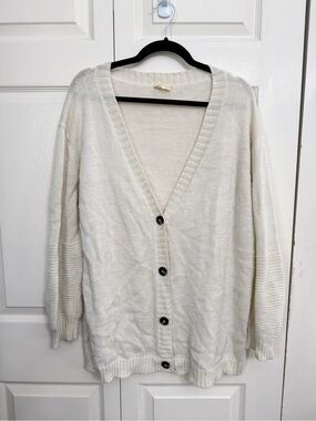 Light Cream V-Neck Button Cardigan Sweater